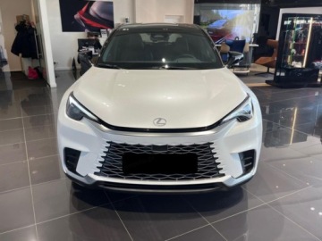 Lexus LBX 1.5 Hybrid 136KM 2025 Od ręki - Cool 1.5 Hybrid 136KM | Podgrzewane fotele!, zdjęcie 2