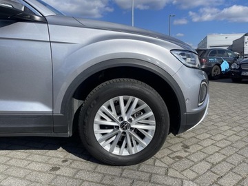 Volkswagen T-Roc I SUV Facelifting 1.5 TSI ACT 150KM 2023 Volkswagen T-Roc 1.5 TSI Carplay Keyless Salon PL, zdjęcie 19