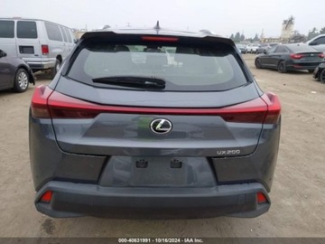 Lexus 2022 Lexus UX 200 2022 2.0l 2.0 Benzyna 169KM, zdjęcie 3