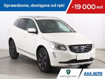 Volvo XC60 I SUV Facelifting 2.0 D4 DRIVE-E 190KM 2017 Volvo XC60 D4, 187 KM, Automat, Skóra, Navi