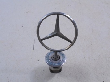 MERCEDES C W203 ZNAK LOGO ZNAKY KAPOTY MÍŘIDLO