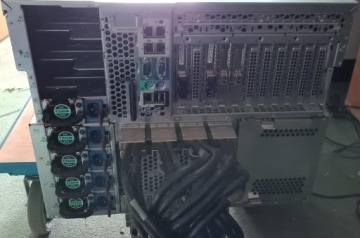 Сервер HP DL980 G7 8xXeon X6550 786MB P410 5xPSU