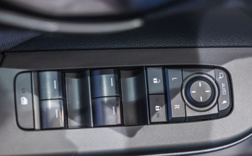 Toyota C-HR II SUV 1.8 Hybrid 140KM 2024 Toyota C-HR 1.8 Hybrid Style LPG 1.8 Hybryda 140KM, zdjęcie 23