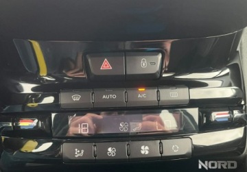 Peugeot 208 I Hatchback 5d Facelifting 1.2 PureTech 82KM 2016 Peugeot 208 Bezwypadkowy, FV23, KredytowanieLeasing, gwarancja 12m, Panora, zdjęcie 21