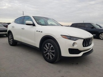 Maserati Levante 2017 Maserati Levante Maserati Levante 3.0L, od ubezpieczalni, zdjęcie 2