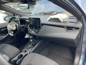 Toyota Corolla XII TS Kombi 1.8 Hybrid 122KM 2021 Toyota Corolla Hybryda Automat Kamera Podgrzewanie, zdjęcie 9