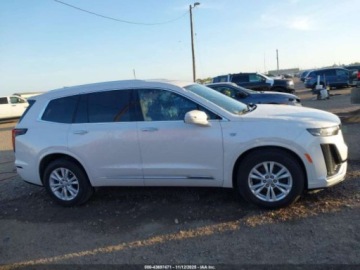 Cadillac 2021 Cadillac XT6 Luxury 2021 2.0L 2.0 Benzyna 235KM, zdjęcie 6