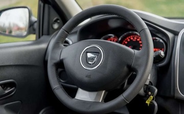 Dacia Sandero II Hatchback 5d TCe  90KM 2014 Dacia Sandero Stepway Dacia Sandero Stepway Benzyna 90KM, zdjęcie 17