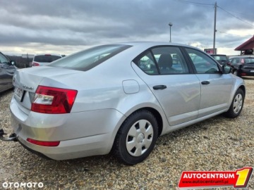 Skoda Octavia III Liftback 1.6 TDI CR DPF 90KM 2013 Skoda Octavia Skoda Octavia 1.6 Diesel 90KM, zdjęcie 2