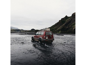 Преобразователь 12 В/230 В, 300 Вт/600 Вт Чистый синус