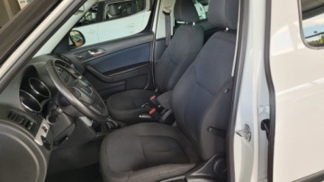 Skoda Yeti Minivan 2.0 TDI CR DPF 110KM 2013 Skoda Yeti YETI 2.0 tdi Panoramiczny dach Klimatronik MOZLIWA ZAMIANA 2.0, zdjęcie 24