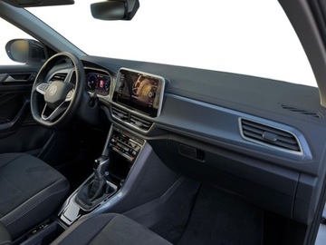 Volkswagen T-Roc I SUV Facelifting 1.5 TSI ACT 150KM 2024 Volkswagen T-Roc VW T-Roc 1.5 TSI 150 KM DSG 2024 9 700 km Gwarancja pr, zdjęcie 15