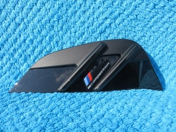 BMW M4 COMPETITION ZNACZEK NA BŁOTNIK NAPIS KLAPA