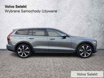 Volvo V60 II  Kombi 2.0 D4 190KM 2019 Volvo V60 Cross Country Salon PL Pro D4 B 190KM AW, zdjęcie 5