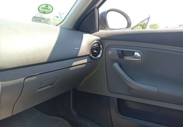 Seat Cordoba III Sedan 1.4 16V 85KM 2008 Seat Cordoba Seat Cordoba 1.4 Benzyna 85KM, zdjęcie 10