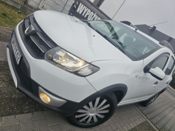 Dacia Sandero II Hatchback 5d TCe  90KM 2014 Dacia Sandero Stepway * Lift * Nawigacja 09 benz