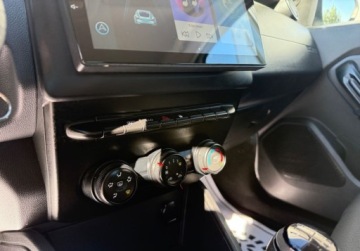 Dacia Duster II SUV 1.0 TCe 101KM 2020 Dacia Duster Tablet - Klimatyzacja - Niski Przebieg-jak nowe Benzyna 101KM, zdjęcie 14