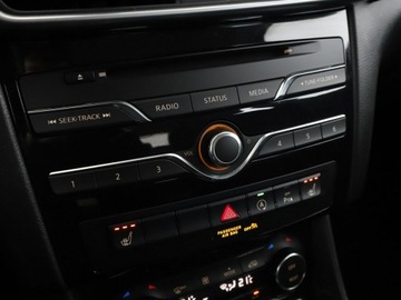 Infiniti Q30 1.5D 109KM 2017 Infiniti Q30 1.5d Tempomat Klimatronik Navi Grzane, zdjęcie 24