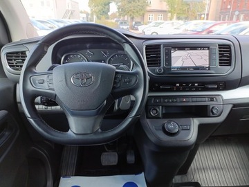 Toyota Proace II Furgon Medium 2.0 D-4D 177KM 2023 Toyota PROACE VERSO 2.0 D4-D Long VIP 2.0 D4D 177K, zdjęcie 10