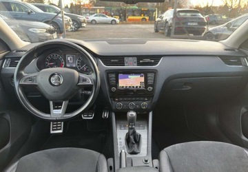 Skoda Octavia III Scout 2.0 TDI 184KM 2015 Skoda Octavia Skoda Octavia III Scout 2.0 TDI DSG 4x4 2.0 Diesel 184KM, zdjęcie 16