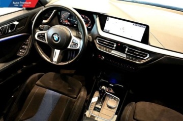 BMW Seria 1 F40 Hatchback M 2.0 M135i 306KM 2021 BMW Seria 1 M135i xDriveFV23Hamulec Sportowy MPakiet Aerodynamiczny MFotel, zdjęcie 9