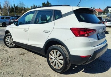 Seat Arona Crossover 1.6 TDI 95KM 2018 Seat Arona Klimatronik Asystent ham Parktonik 1.6 Diesel 95KM, zdjęcie 3