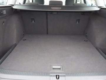 Volkswagen Golf VII Variant 1.6 TDI BlueMotion  110KM 2016 VW Golf 1.6 TDI, Navi, Klima, Tempomat, zdjęcie 13