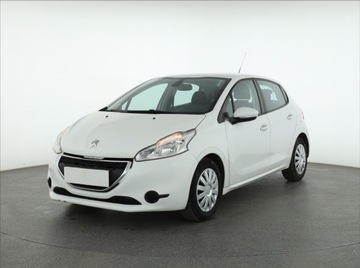 Peugeot 208 I Hatchback 5d 1.4 HDI 68KM 2013 Peugeot 208 1.4 HDI, Navi, Klima, Klimatronic, zdjęcie 1