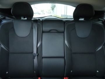 Volvo S40 II 2014 Volvo V40 2.0 D4, 187 KM, Skóra, Navi, Klima, zdjęcie 9