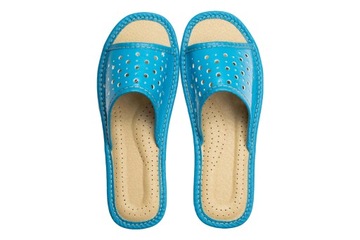 Женские тапочки