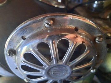 Винт М4х12 старого типа