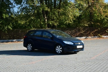 Ford Focus III Kombi 1.6 Duratorq TDCi DPF 95KM 2011 Ford Focus 1.6TDCi 95KM 2011r. Polski Salon Klima, zdjęcie 16