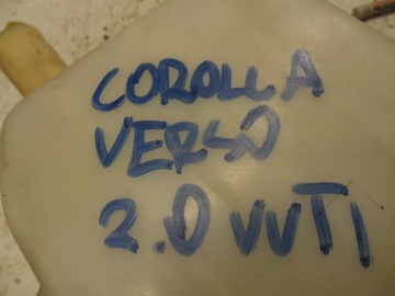 бачок омывателя COROLLA VERSO 2004 г.