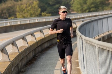 Тренажер темпа - FINIS Тренажер темпа Pro