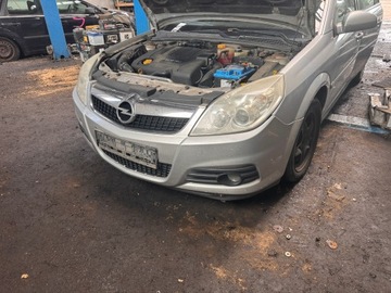 NÁRAZNÍK PŘEDNÍ + MASKA OPEL VECTRA C FACELIFT Z 157
