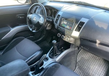 Mitsubishi Outlander II 2.0 MIVEC 147KM 2010 Mitsubishi Outlander Mitsubishi Outlander 2.0 2WD Edition 2.0 Benzyna 147KM, zdjęcie 21