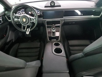 Porsche Panamera II Liftback 3.0 330KM 2018 Porsche Panamera 2018 PORSCHE PANAMERA 4, silnik 3.0 L , 3.0 Benzyna 330KM, zdjęcie 8
