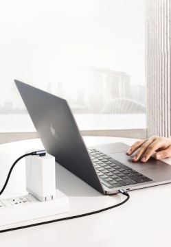 Ugreen USB-C - USB-C QC 4.0 3.0 20V / 3A PD 60W AFC FCP 50cm угловой кабель