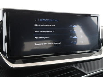 Peugeot 2008 II SUV 1.2 PureTech 100KM 2023 Peugeot 2008 Navi Czujniki parkowania Klimatyzacja, zdjęcie 24