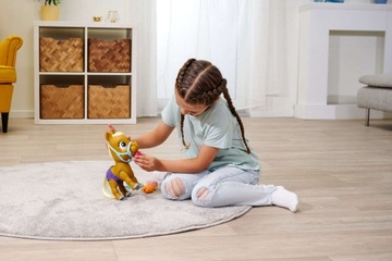 PAMPER PETZ KUCYK Z PIELUSZKOWEGO GANGU INTERAKTYWNY PIJE SIKA + PIELUSZKA