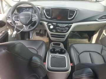 Chrysler Pacifica II 2023 Chrysler Pacifica Touring L 2023 3.6l 3.6 Benzyna 287KM, zdjęcie 8