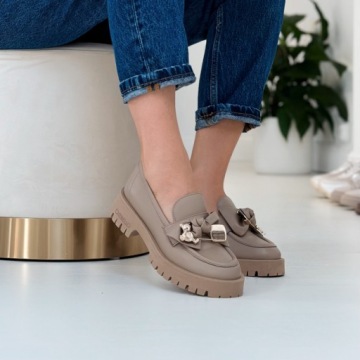 ТУФЛИ КОЖАНЫЕ МОКАСИНЫ, БЕЖЕВЫЕ Chebello 4270 36