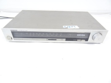 Радиотюнер Onkyo T-22.