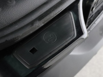 Volkswagen Tiguan I SUV Facelifting 1.4 TSI BlueMotion Technology 125KM 2015 Volkswagen Tiguan klima auto czujniki parkowania, zdjęcie 31