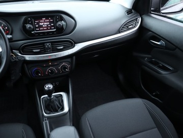 Fiat Tipo II Hatchback 1.4 T-Jet LPG 120KM 2017 Fiat Tipo 1.4 T-Jet, Serwis ASO, Navi, Klima, zdjęcie 7