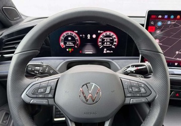 Volkswagen Passat B9 2024 Volkswagen Passat Variant 2.0TSI 264KM R-Line 4Motion Salon PL Panorama Ma, zdjęcie 15