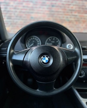 BMW Seria 1 E81/E87 Hatchback 5d E87 2.0 118d 122KM 2006 BMW Seria 1 Klima Alu Niski przebieg Gwarancja w cenie Warszawa VKKW 2.0, zdjęcie 28