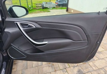 Opel Astra J GTC 1.6 SIDI Turbo ECOTEC 170KM 2014 Opel Astra Opel Astra 1.6 Benzyna 170KM, zdjęcie 26