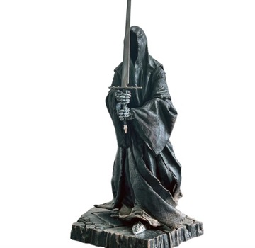Figurka Ringwraith Nazgul Władca Pierścieni 22cm