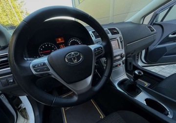 Toyota Avensis III Wagon Facelifting 1.8 Valvematic 147KM 2012 Toyota Avensis 1.8 147KM NAVI kamera manual BEZWYPADKOWA GWARANCJA, zdjęcie 30